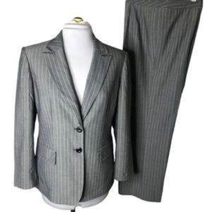 Jones New York 2pc Pinstripe Top Stitched Pantsuit Size 10